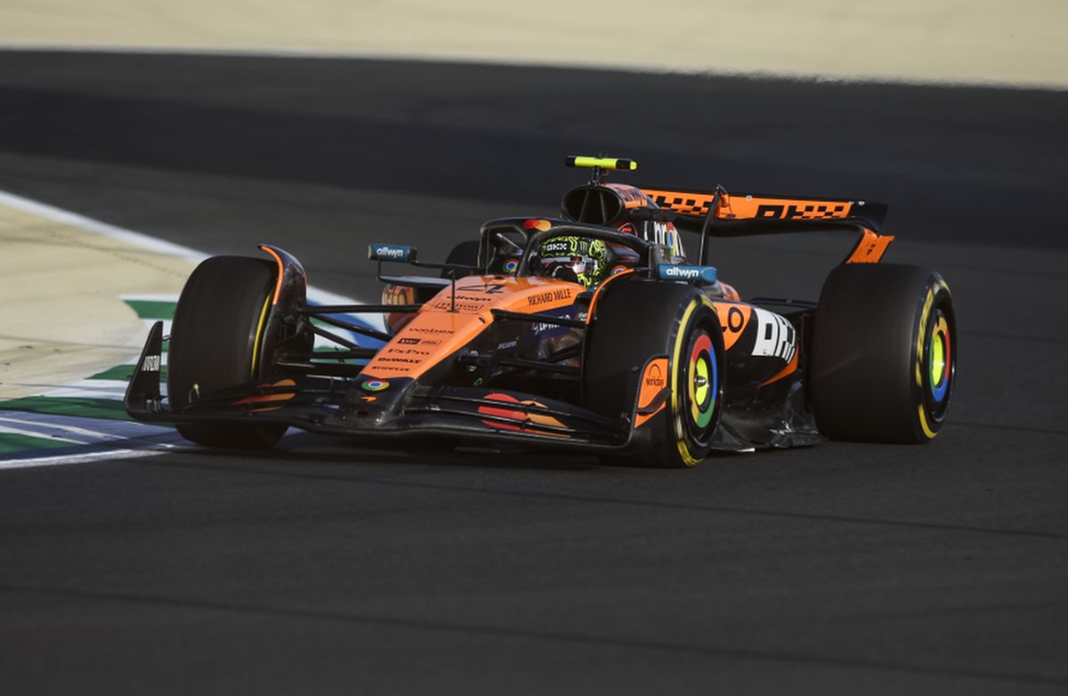 Norris il più veloce nelle FP2 in Arabia Saudita, Leclerc 4°