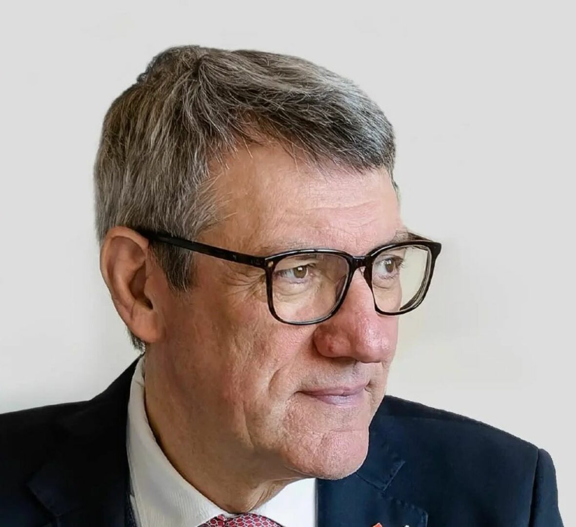 E’ in libreria “Un’altra storia”, la biografia di Maurizio Landini