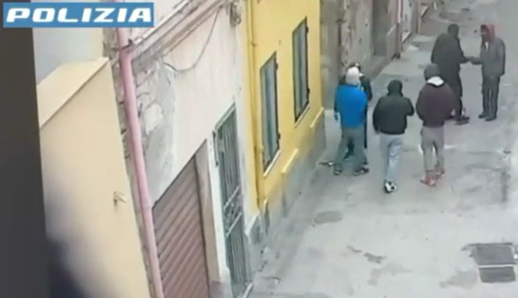 Blitz a Sassari contro la mafia nigeriana, 30 arresti