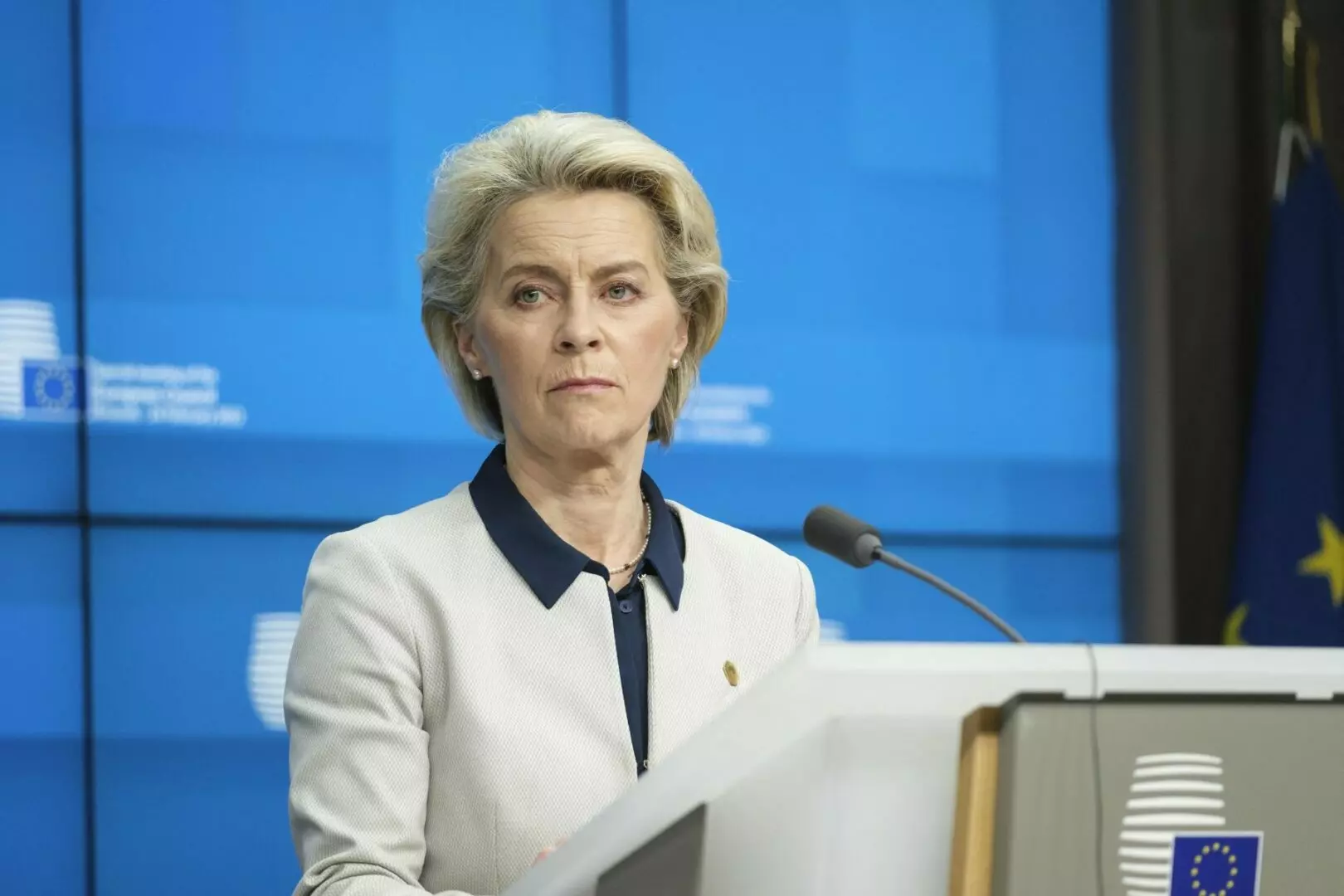 Von der Leyen a Netanyahu “Trovare soluzione negoziale su Iran”