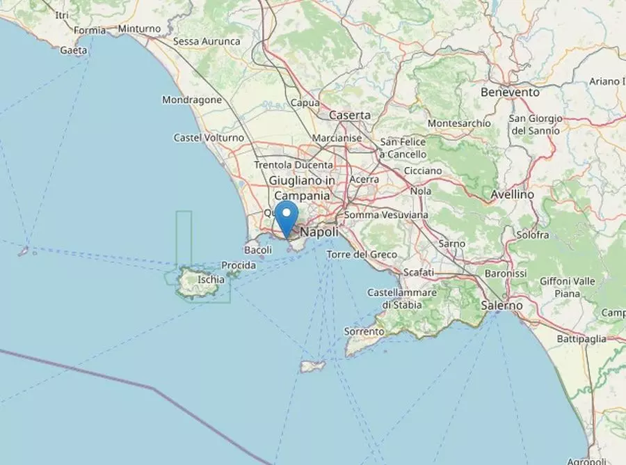 Forte scossa di terremoto ai Campi Flegrei, magnitudo 4.0