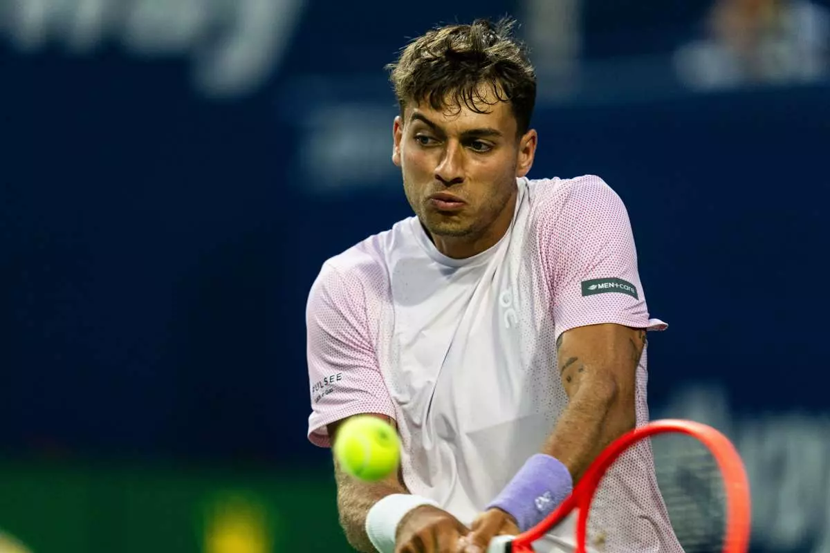 Cobolli lotta a Toronto ma cede negli ottavi a Shelton