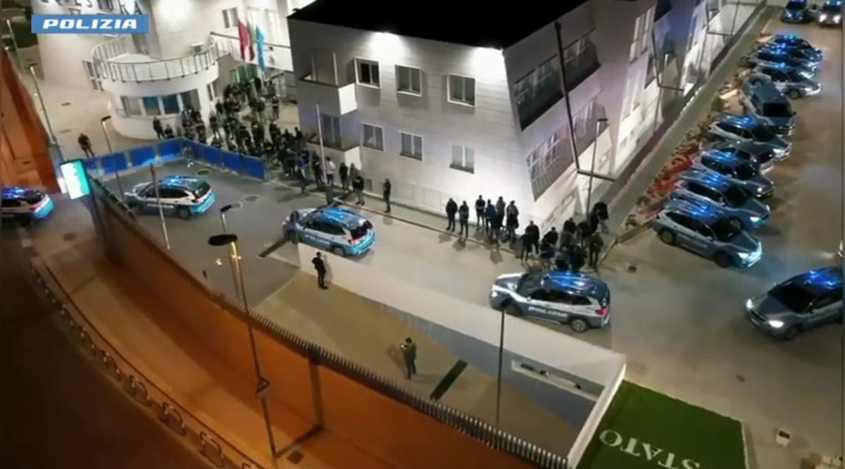 Maxi operazione contro lo spaccio di droga ad Andria, 30 arrestati