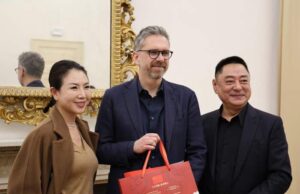 Il sindaco Lepore incontra la comunità cinese in vista del Capodanno