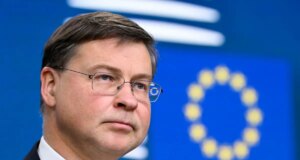 Commissione Ue, il conflitto in Medio Oriente rallenta la crescita